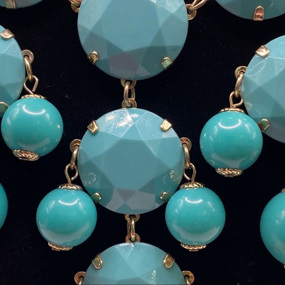 The Bubble Necklace - image 6